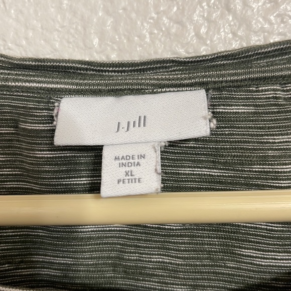 J Jill Size XL Large Sleeveless Wide Strap Tank Green Women's Relaxed - Picture 6 of 7